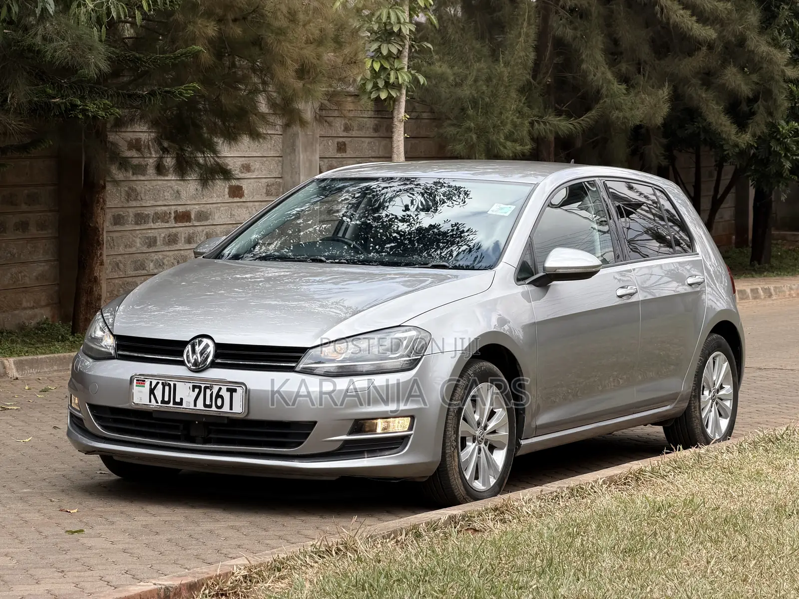Volkswagen Golf TSI S 4-Door FWD 2016