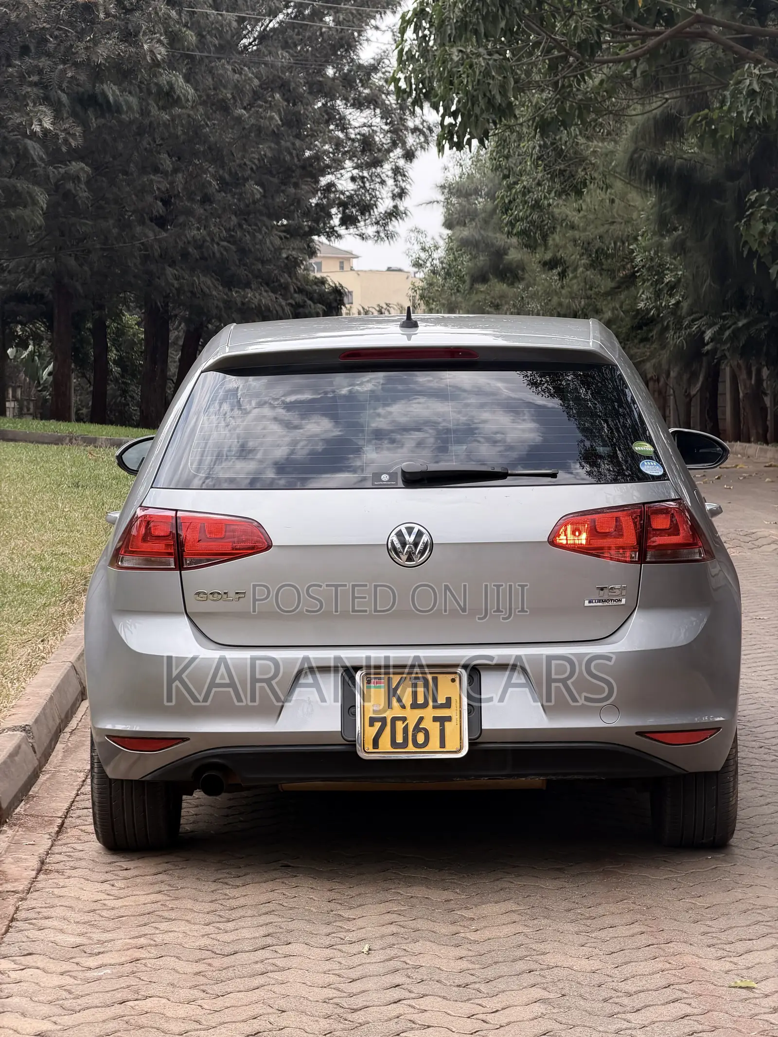 Volkswagen Golf TSI S 4-Door FWD 2016