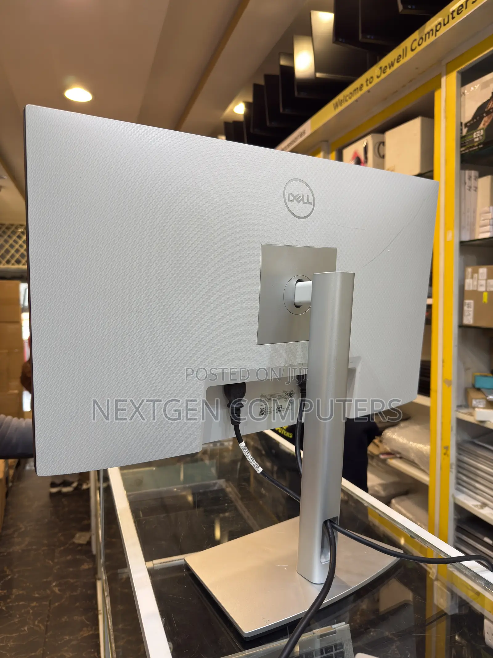 Dell S2722QC 27” UHD (3840 X 2160p) IPS USB-C Frameless Monitor