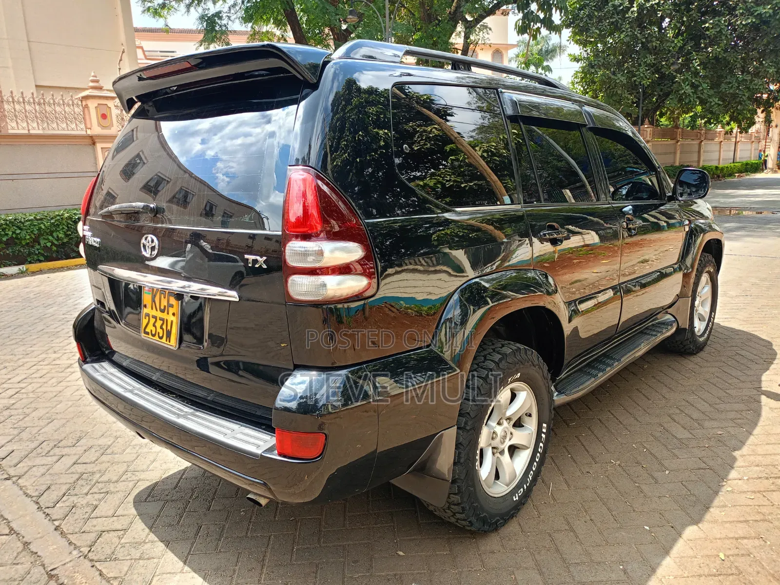 Toyota Land Cruiser Prado 2009 Black