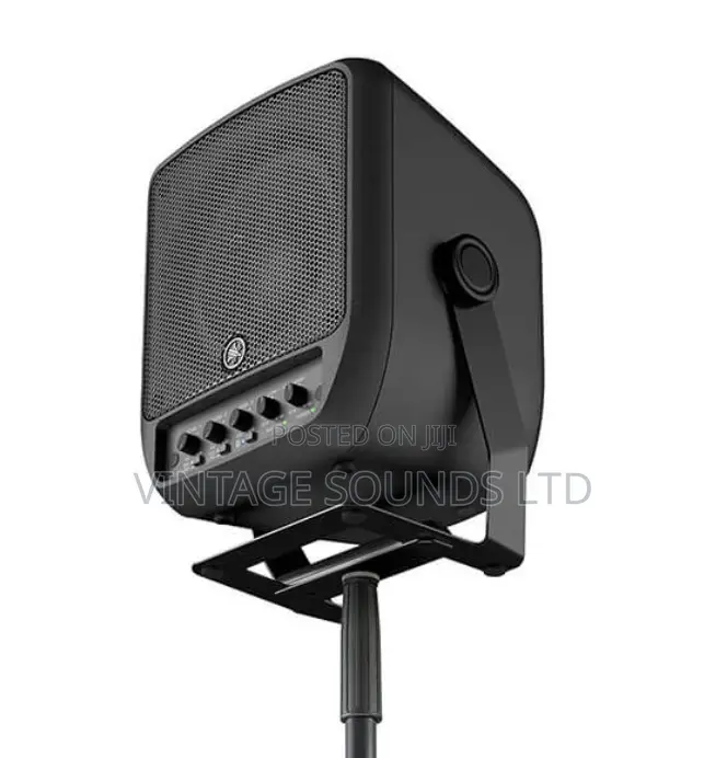 Yamaha STAGEPAS 100BTR 100W Bluetooth Speaker