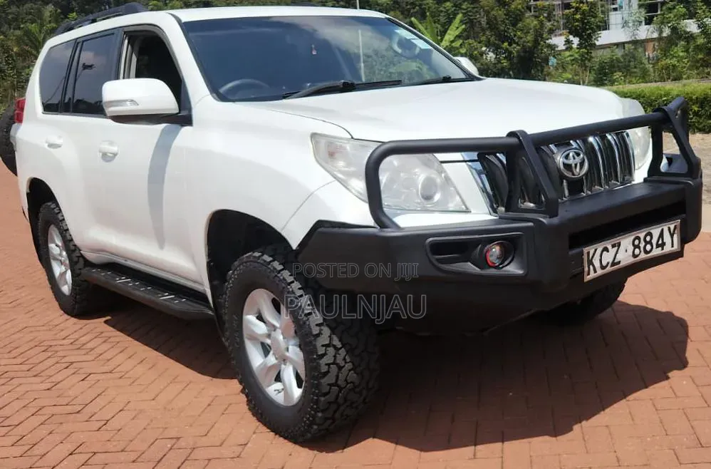 Toyota Land Cruiser Prado 2010