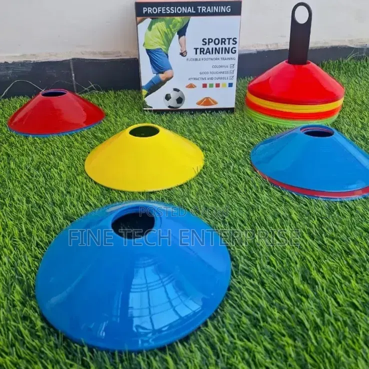 50pcs Football Cones