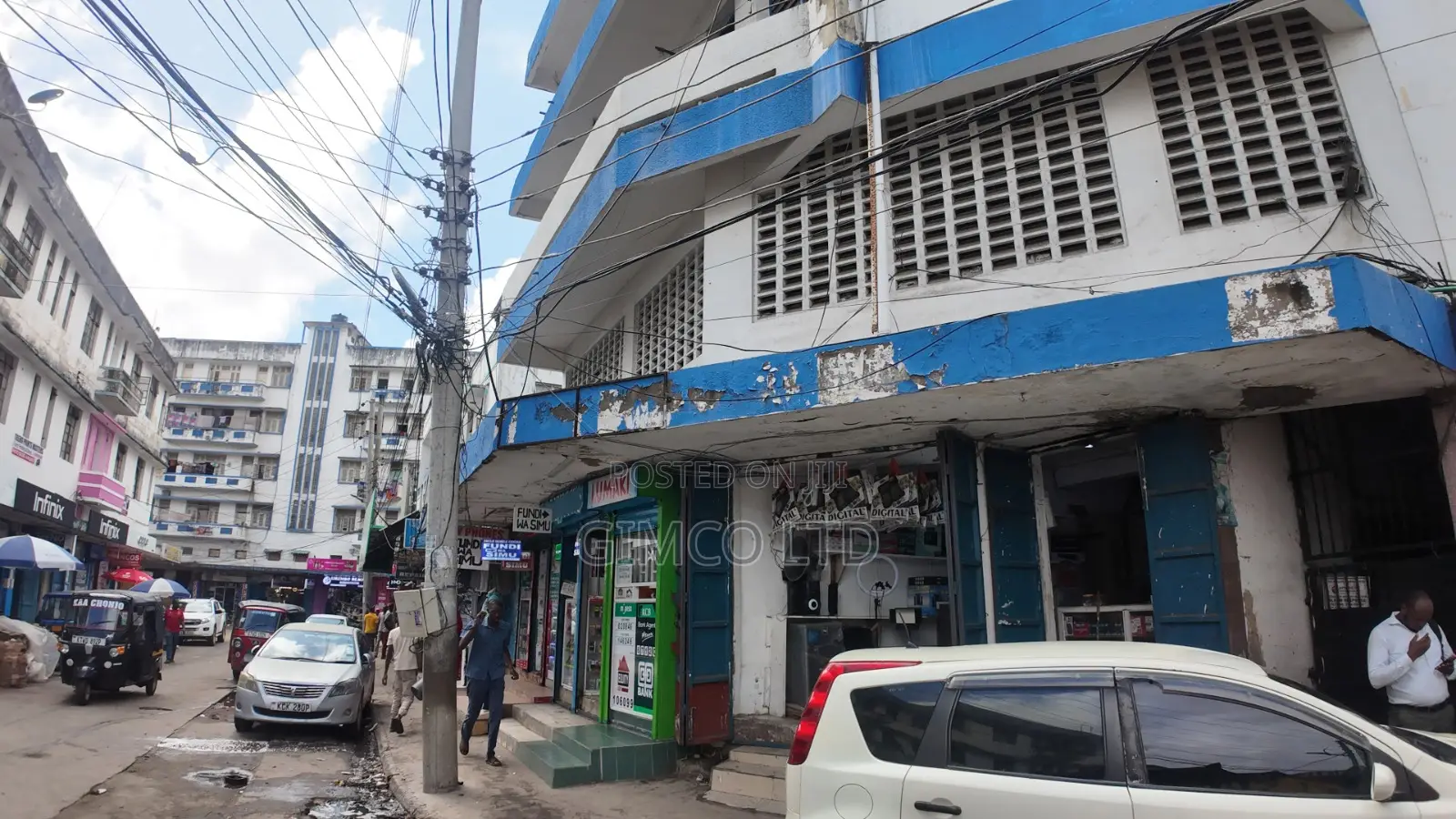 2bdrm Apartment in Mwembe Tayari, Moi Avenue (Msa) for sale