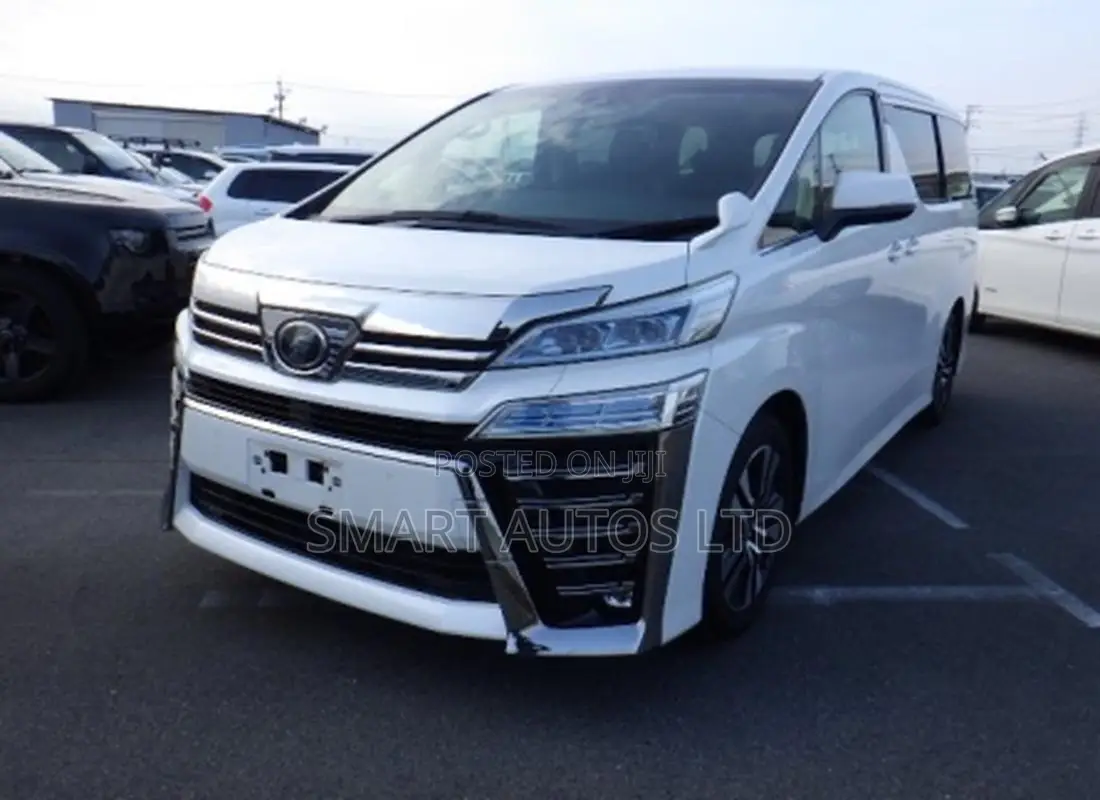 Toyota Vellfire 2019 Off white