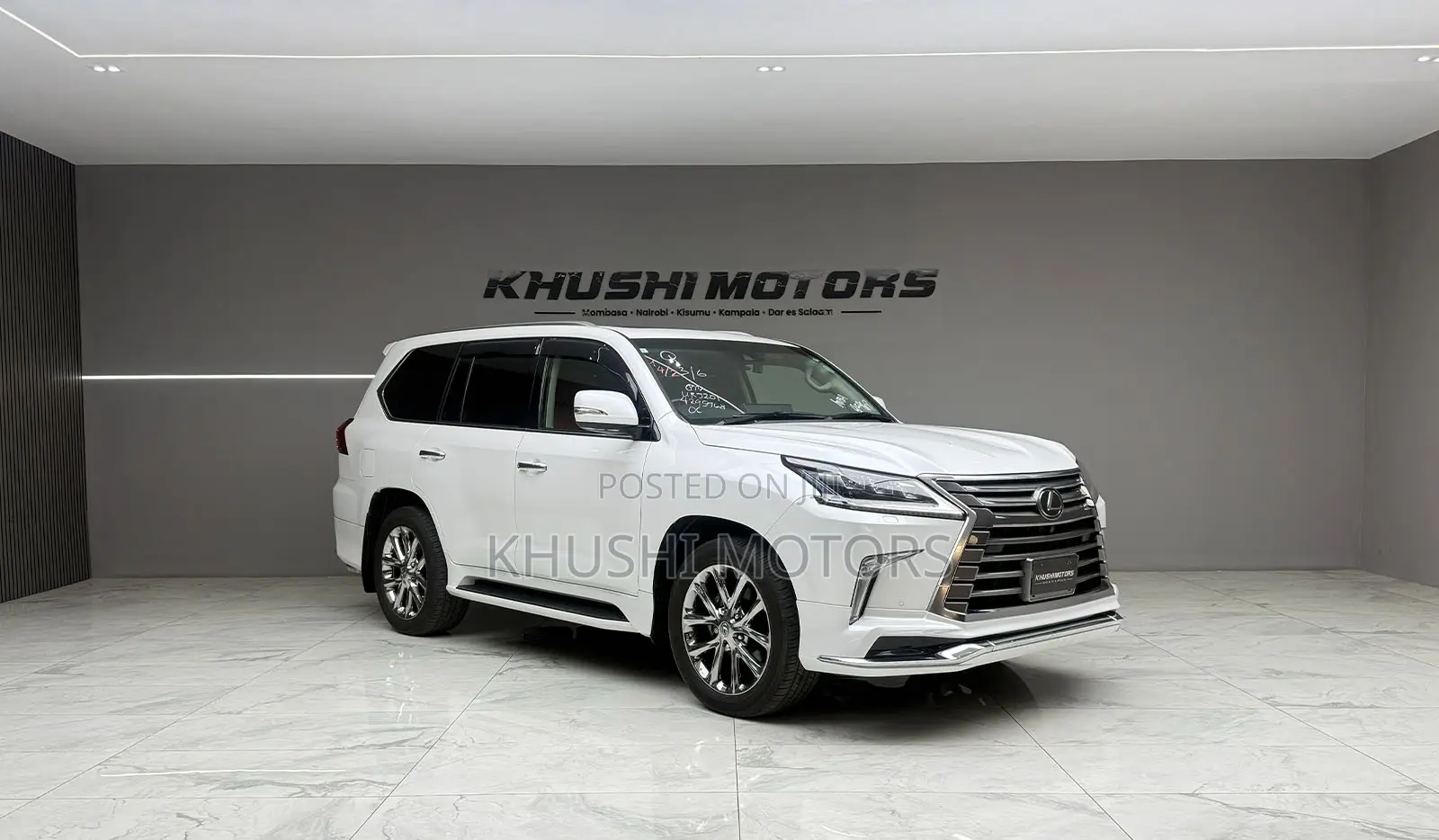 Lexus LX 2019 White