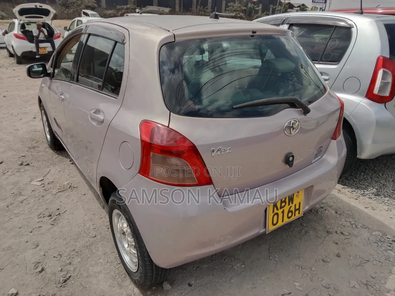 Toyota Vitz 2006 Beige