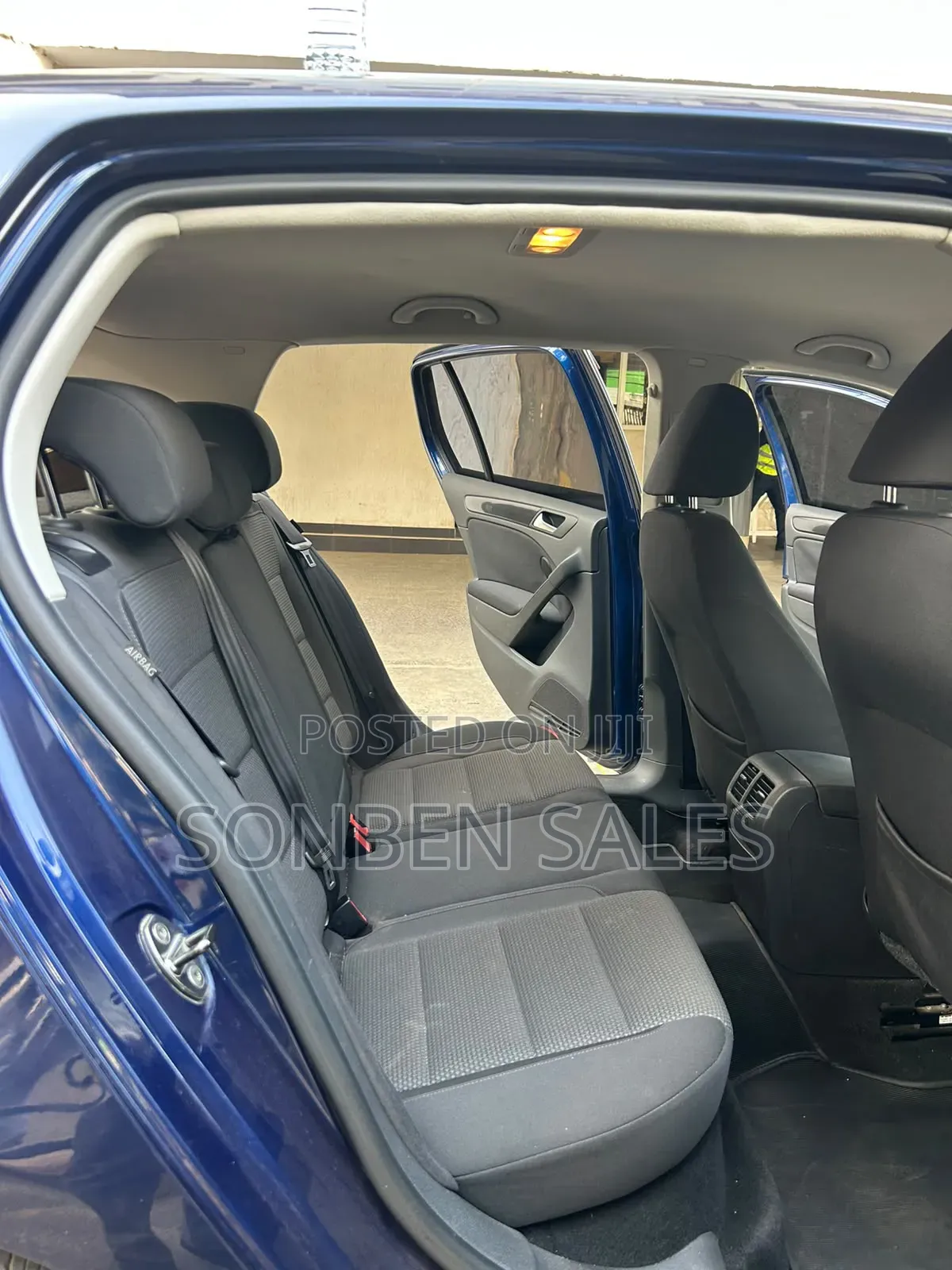 Volkswagen Golf 2013 Blue