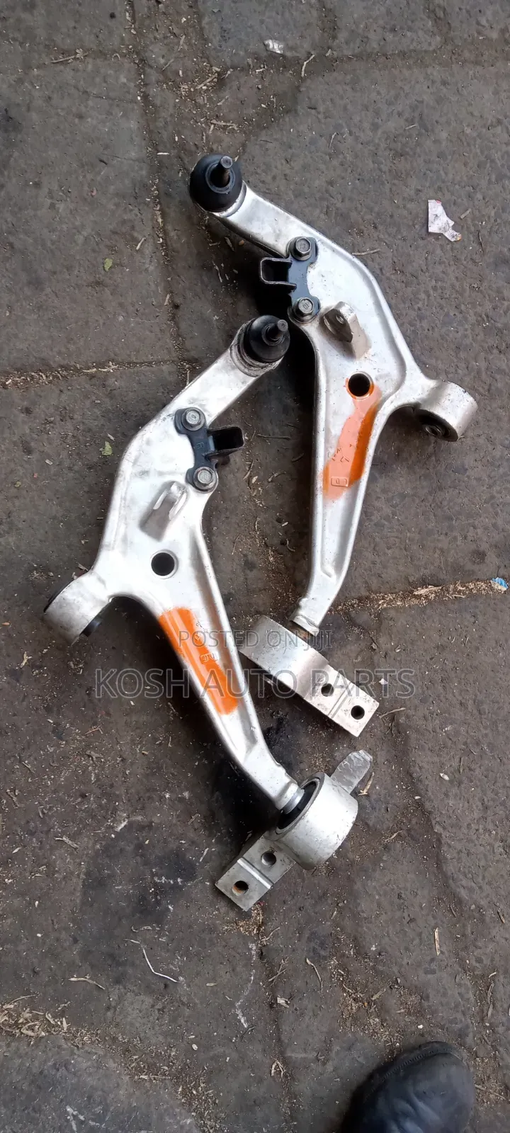 Control Arms Nissan Xtrail Nt30