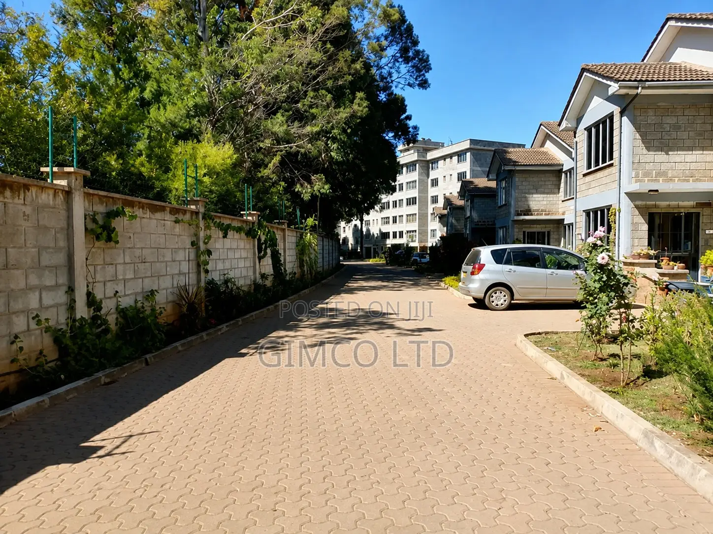 4bdrm Mansion in Rupa Villas, MTRH Area for sale