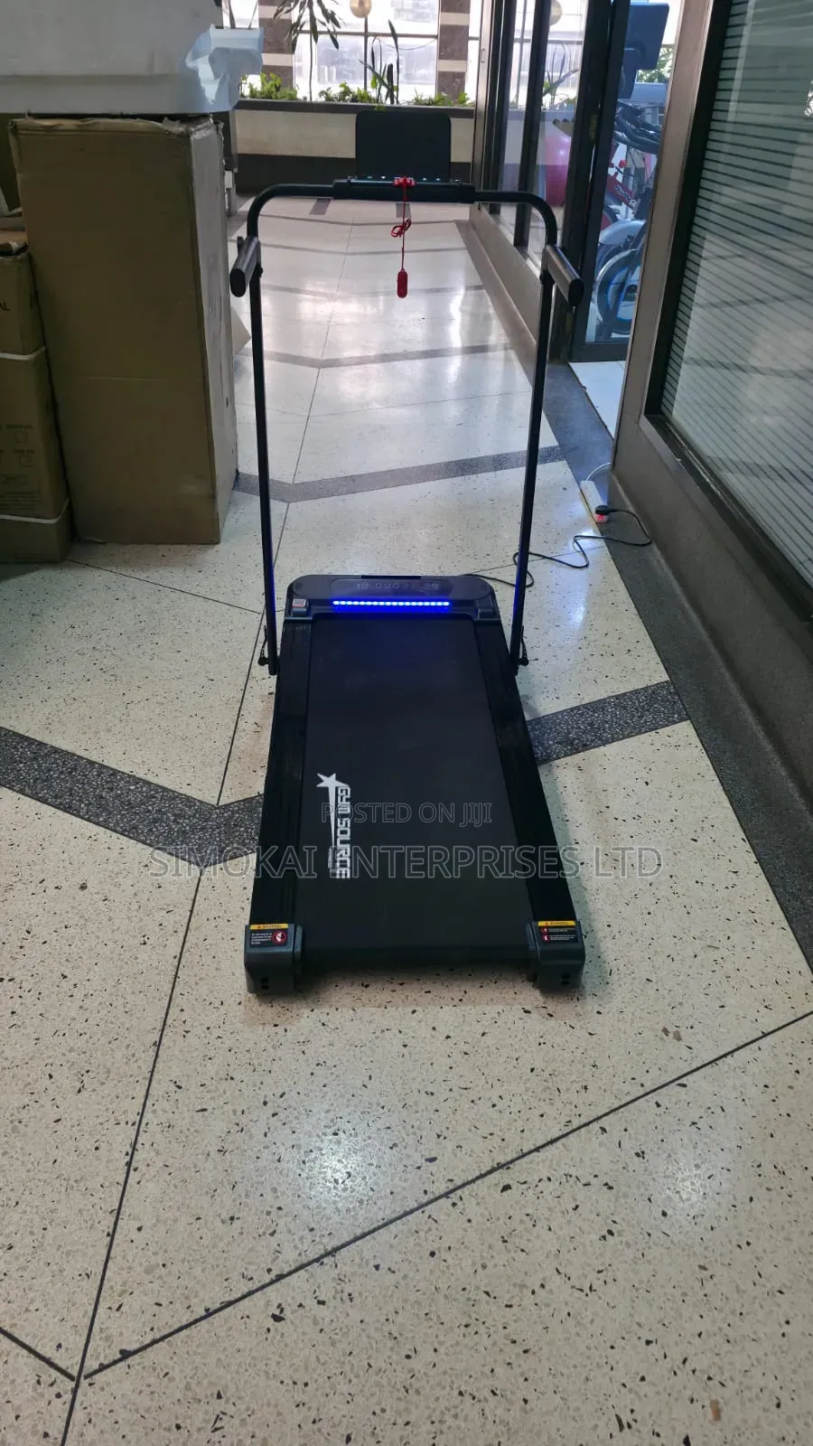 Mini Treadmill With 9% Auto Incline