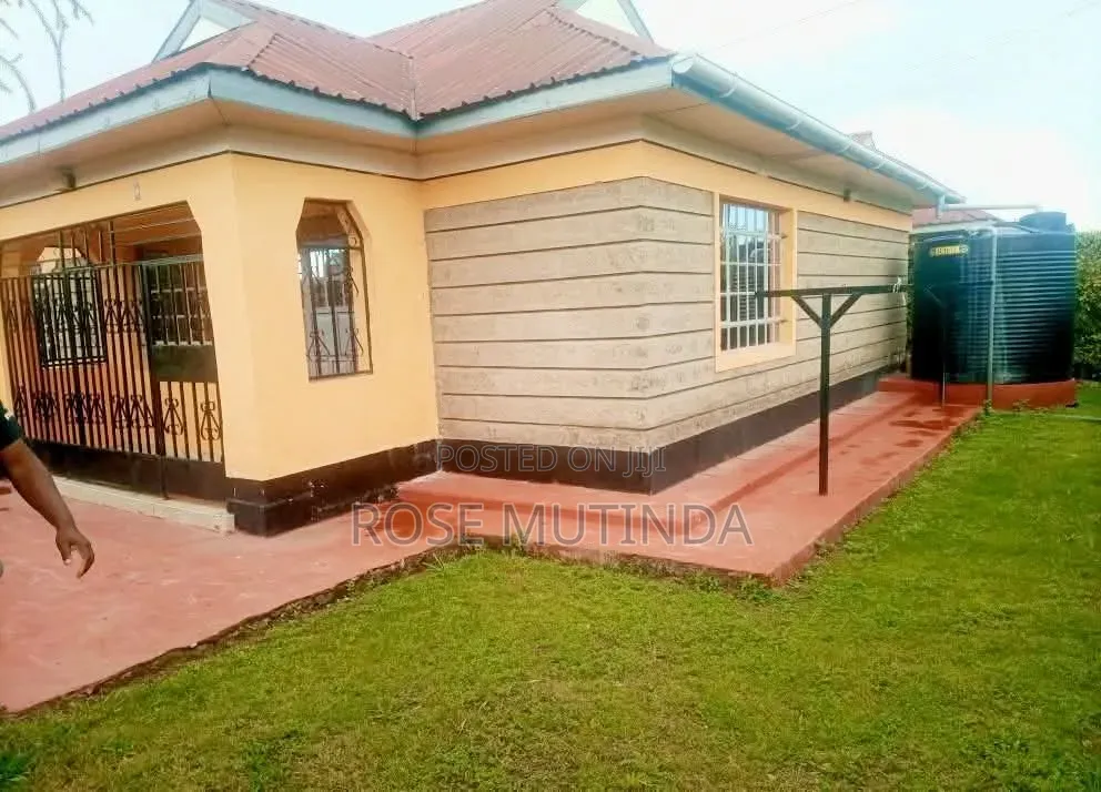 Furnished 3bdrm Bungalow in Joska for sale