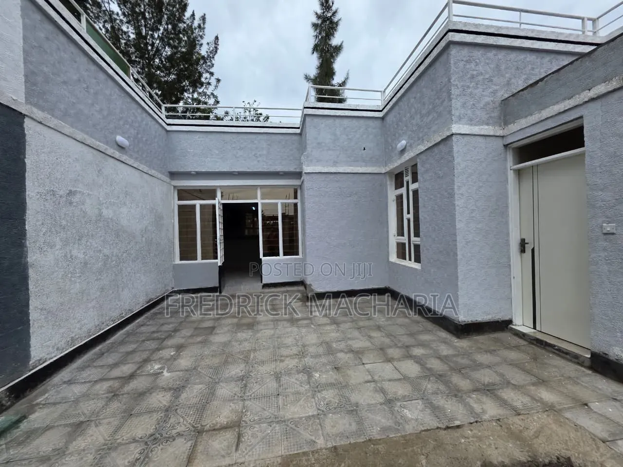 3bdrm Bungalow in Mugutha, Murera for sale