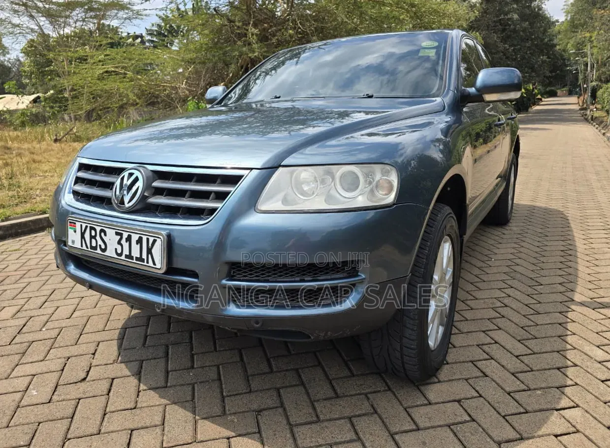 Volkswagen Touareg 2006 Blue