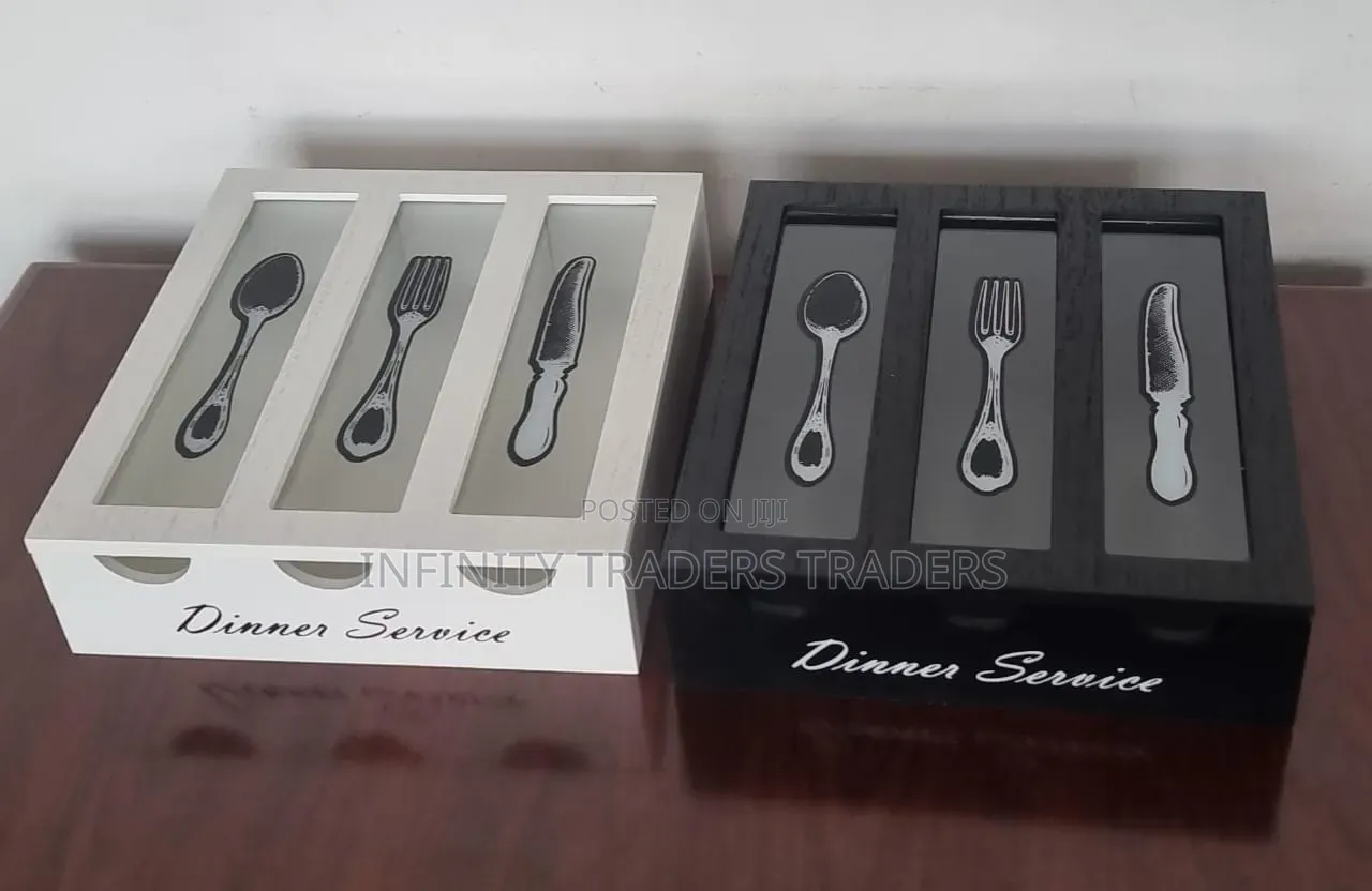 Dinner Service 3 Compartment Cutlery Box