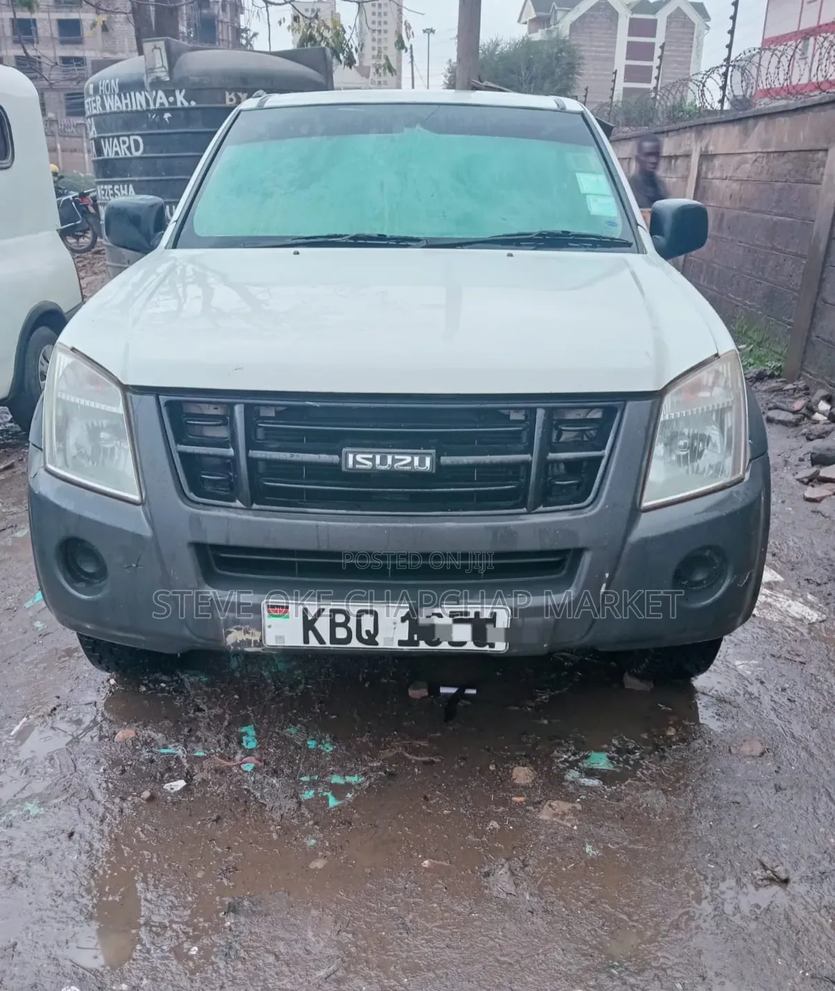 Isuzu D-MAX 2011 White
