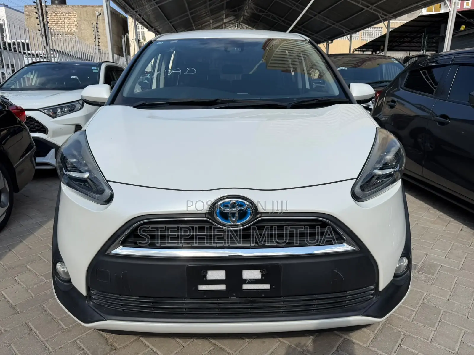 Toyota Sienta 1.5 Hybrid FWD 2019