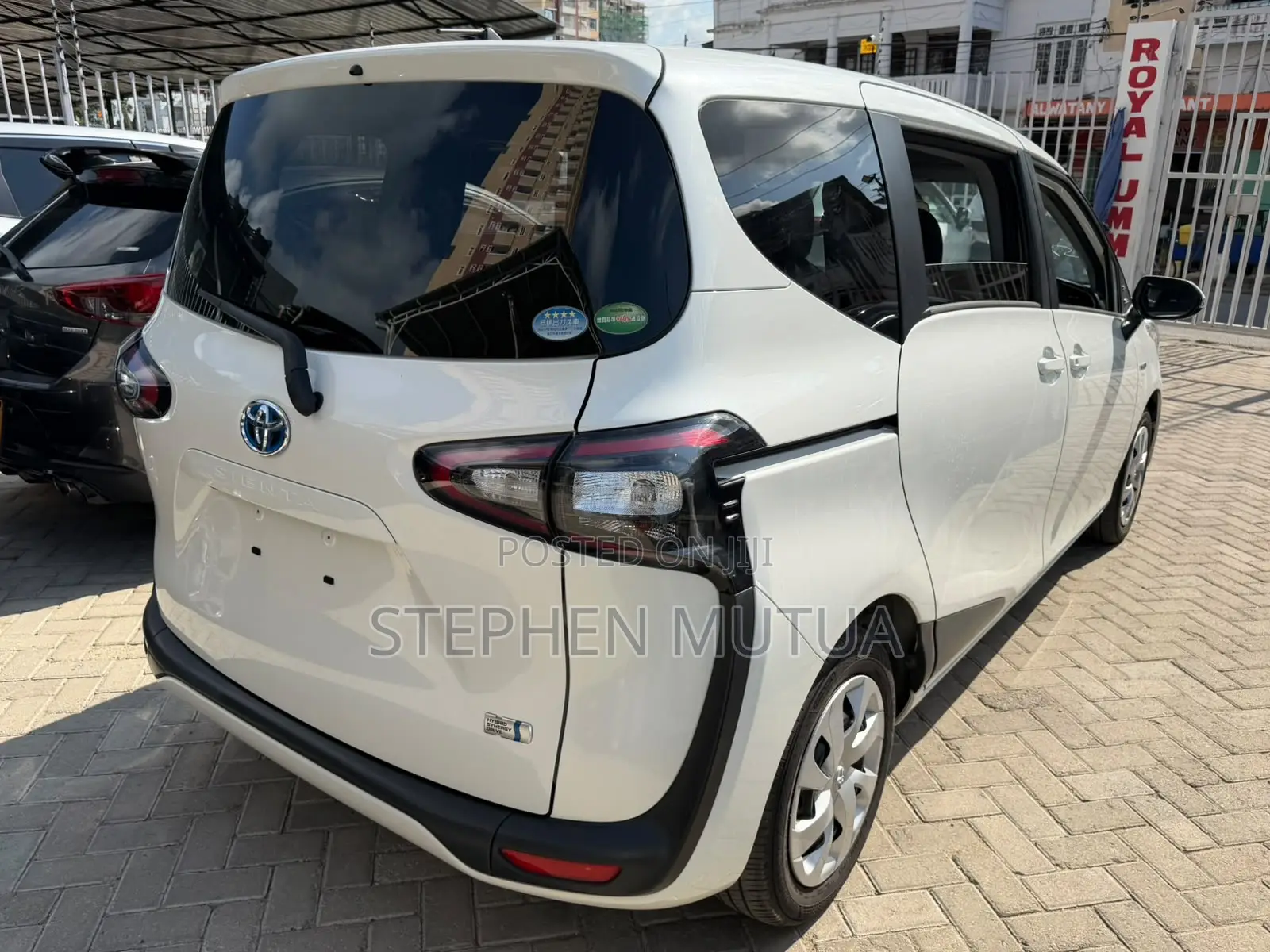 Toyota Sienta 1.5 Hybrid FWD 2019