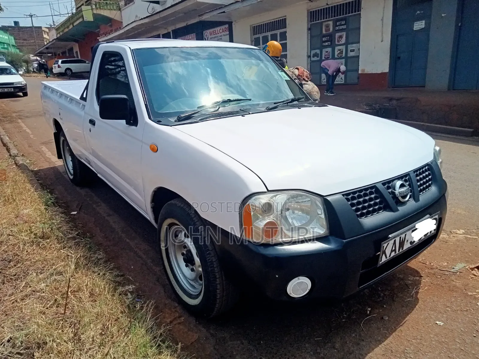 Nissan Hardbody 2008 White