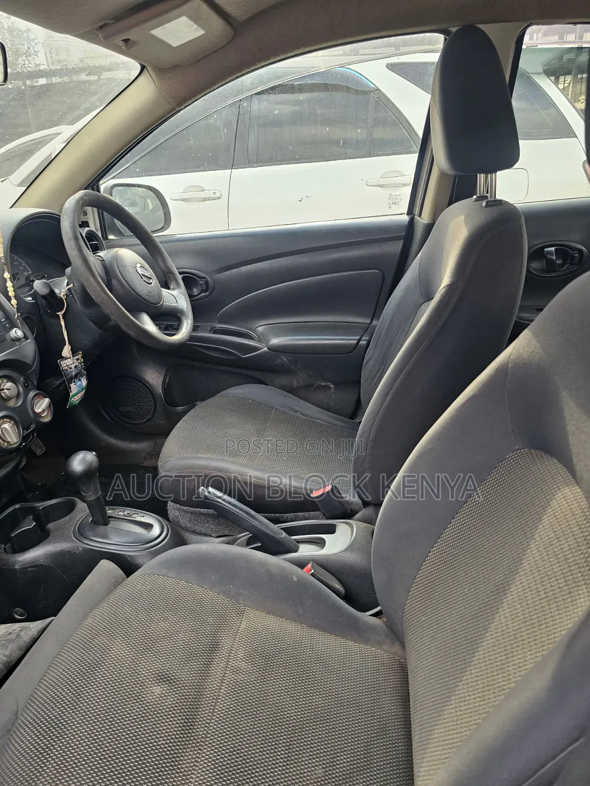 Nissan Tiida 2014 White