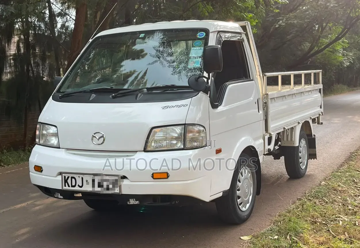 Mazda Bongo 2016 White