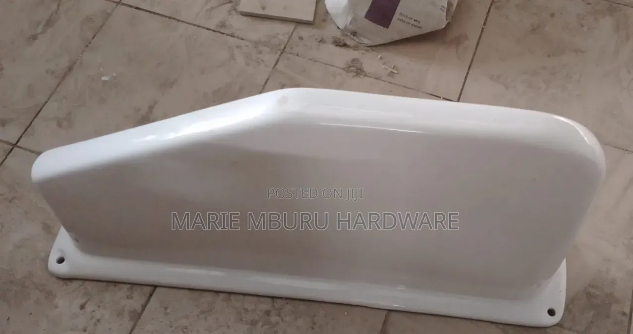 Dividr Urinal