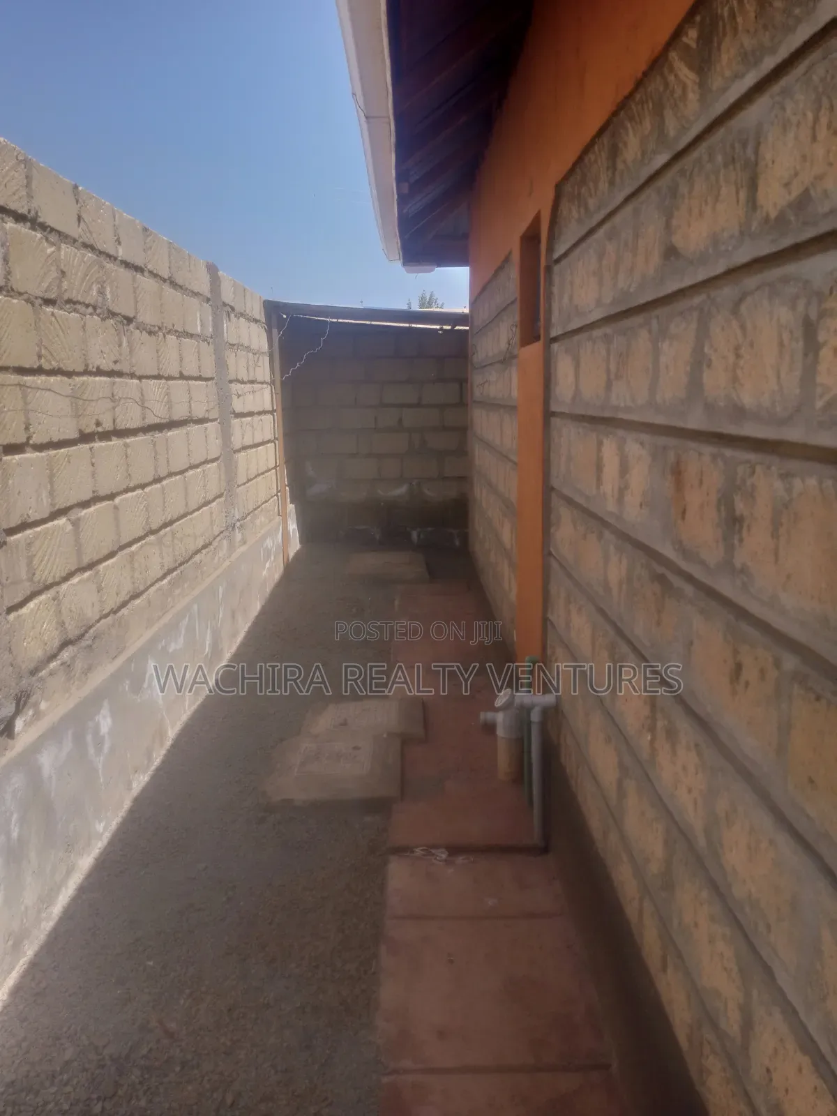 50×100 Prime Plot for Sale – 3 Bedroom House Included – KSh 4M