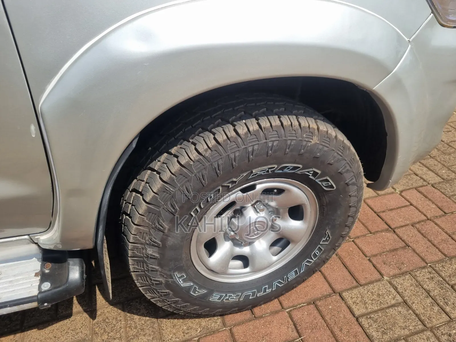 Toyota Hilux 2009 Silver