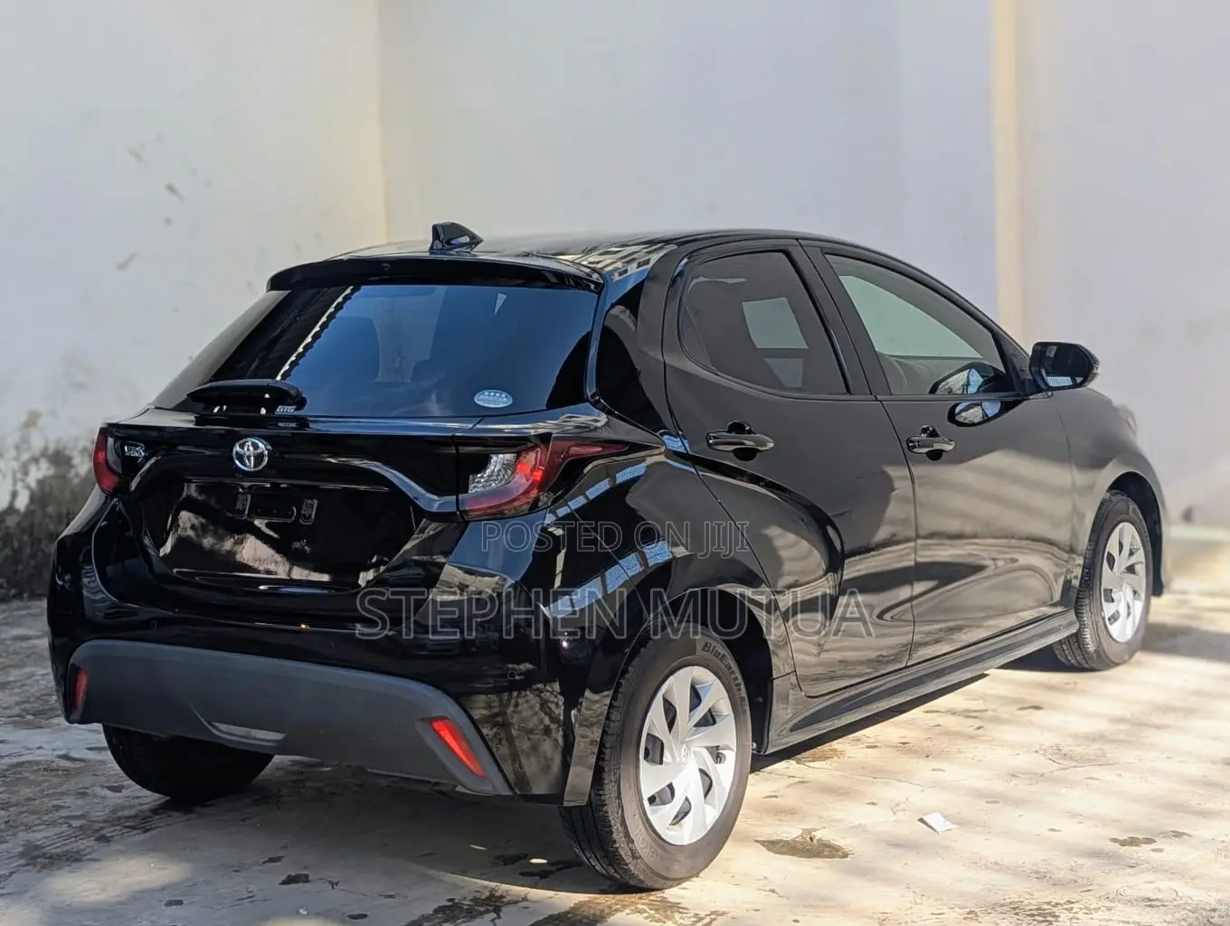 Toyota Yaris 2021 Black
