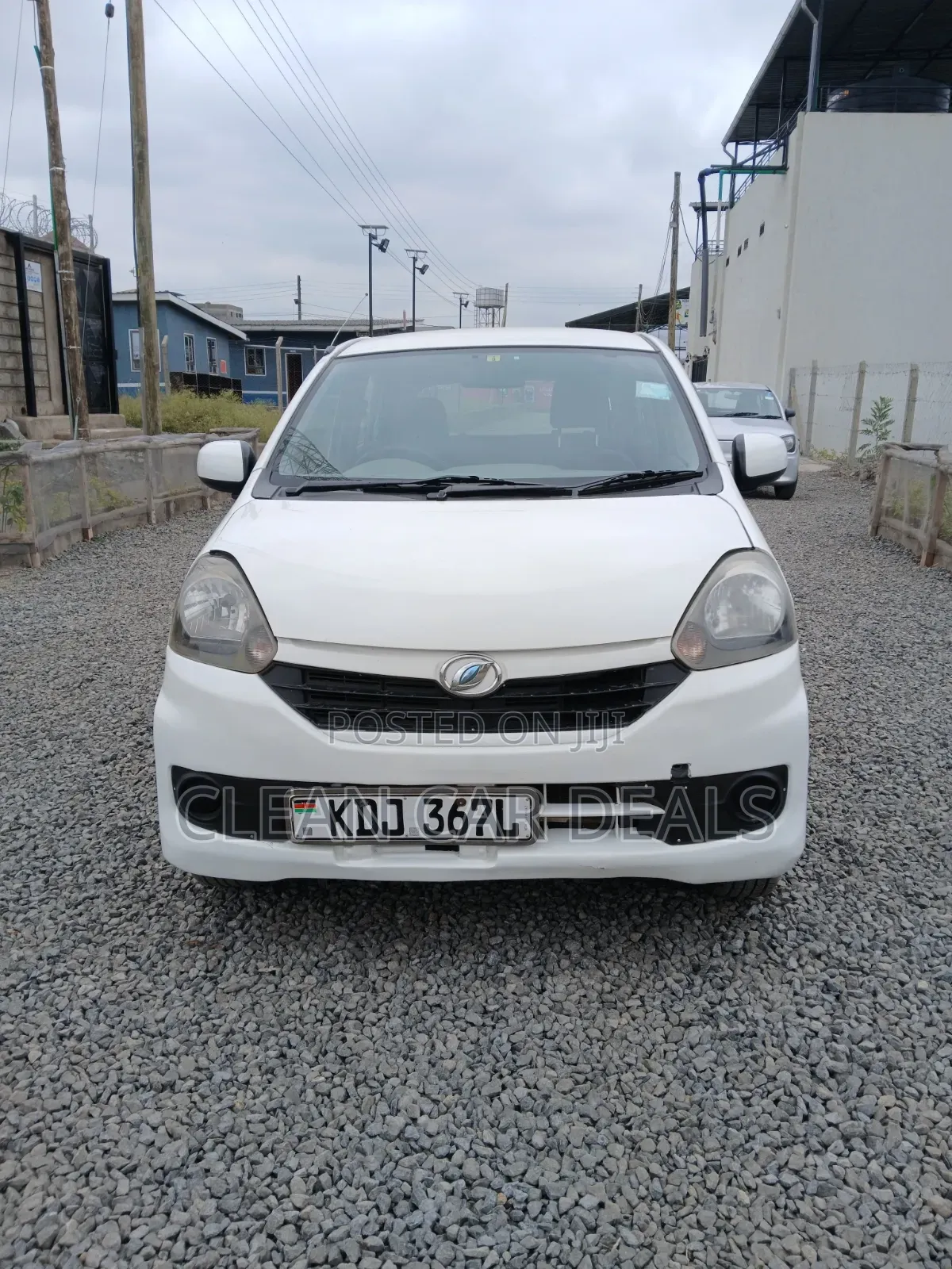 Daihatsu Mira 2015 White