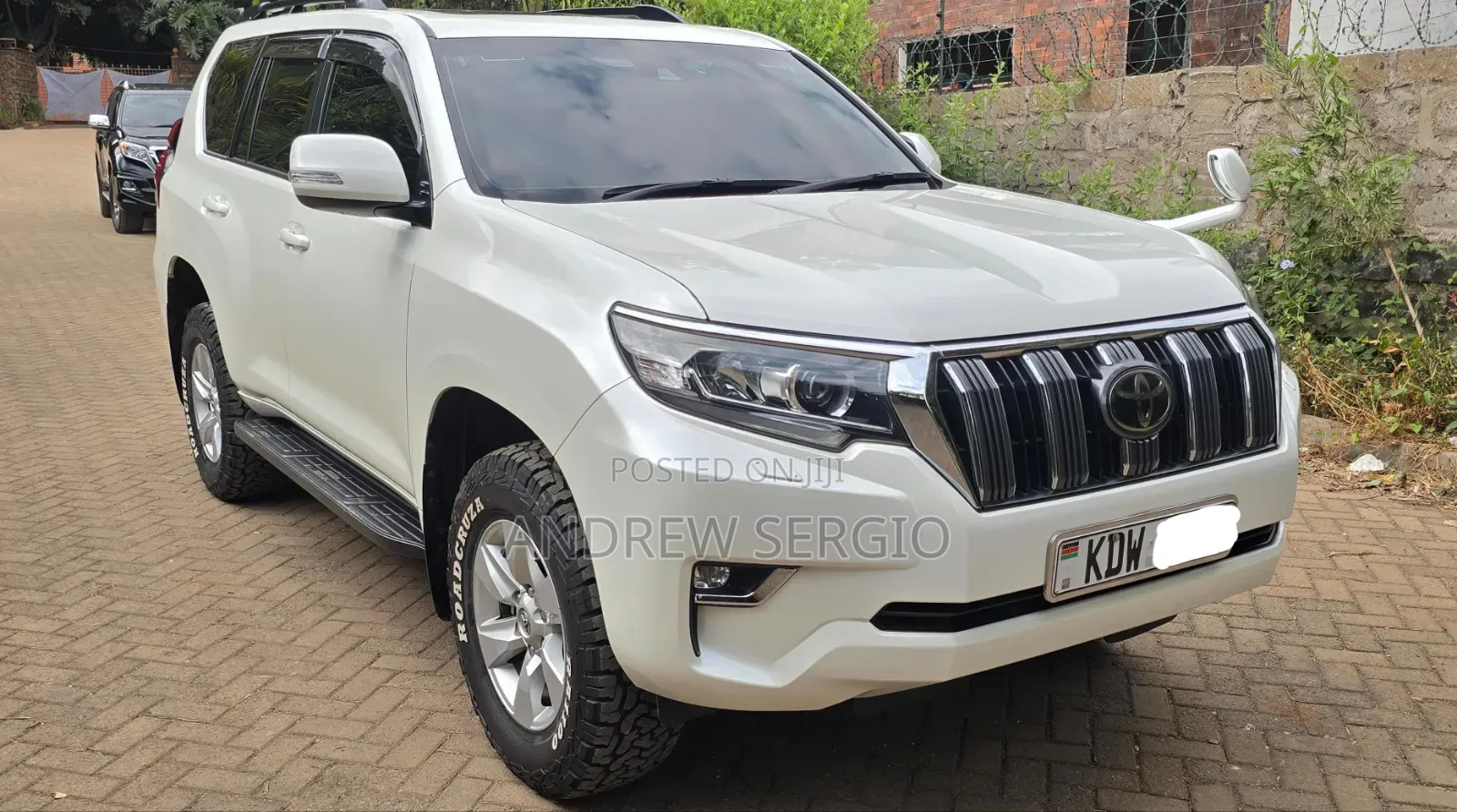 Toyota Land Cruiser Prado 2018 White