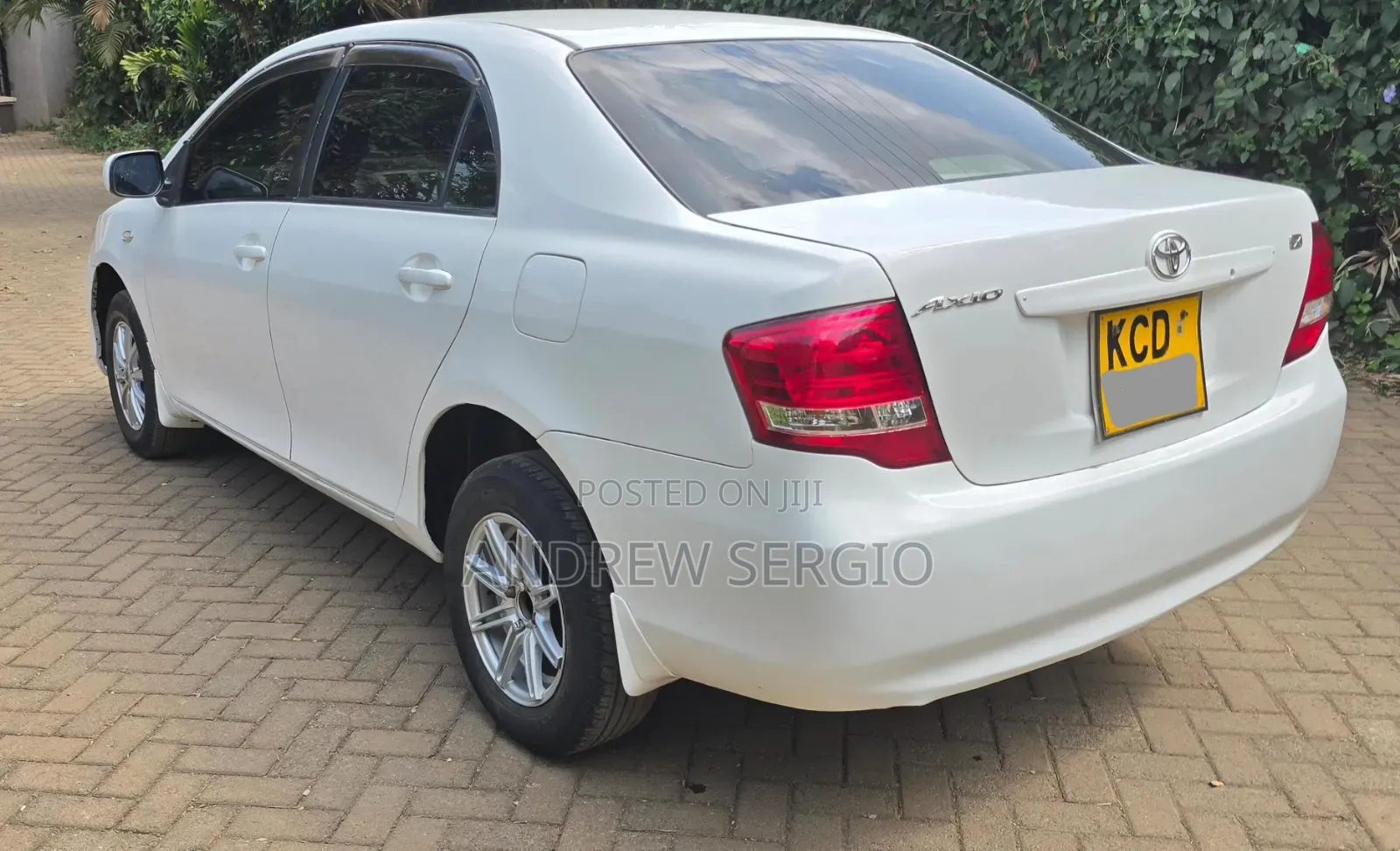 Toyota Axio 1.5 G 2WD 2009 White
