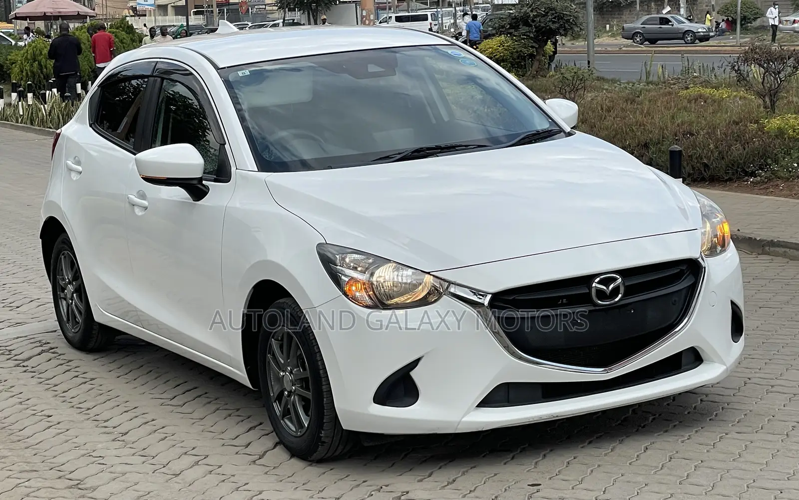 Mazda Demio 2019 White