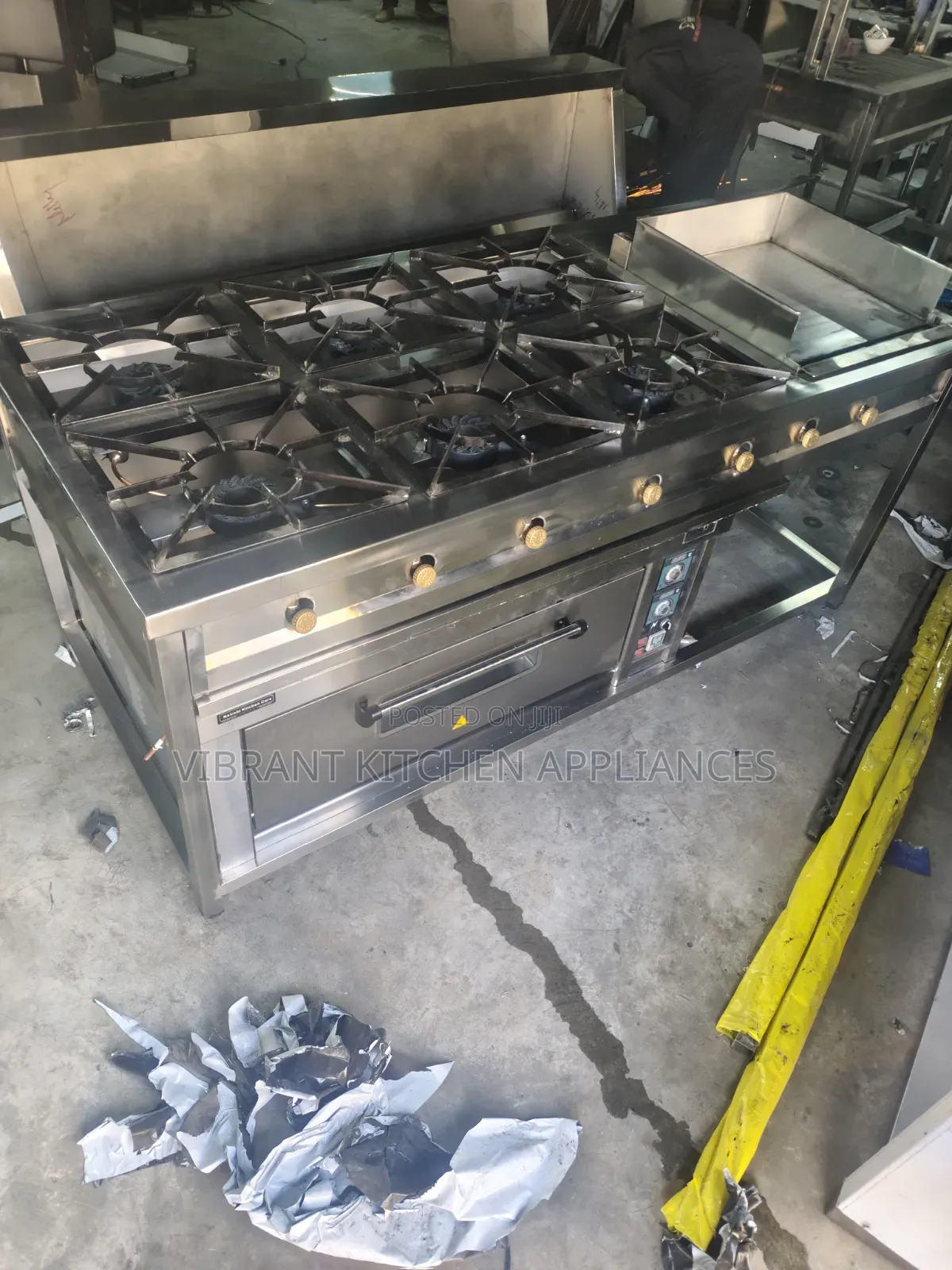 6‐Burner Combined Cooker | Griddle + Single Deck Oven