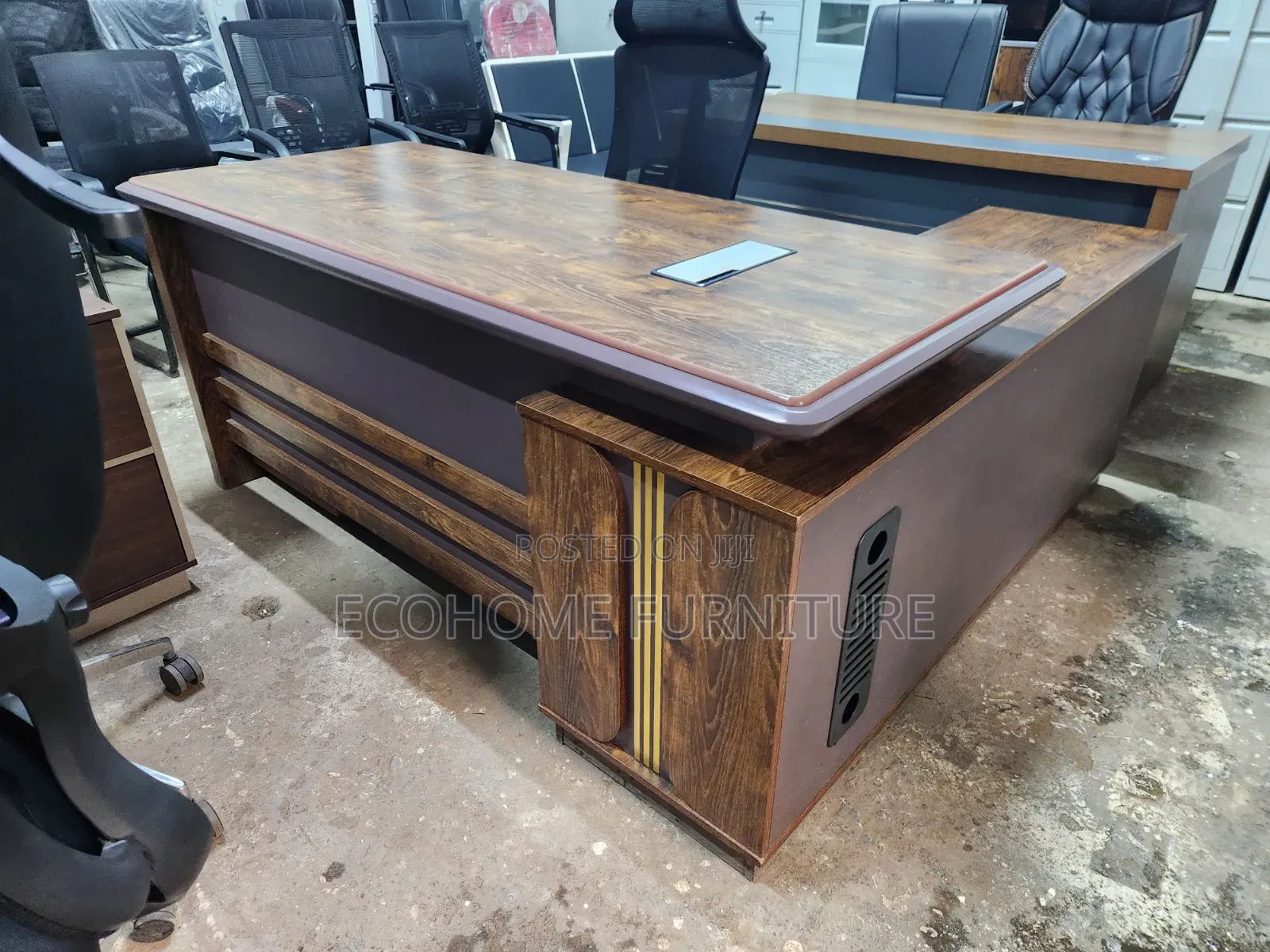 Executive L-Shaped Office Desk – Modern Wooden Executive Workstation