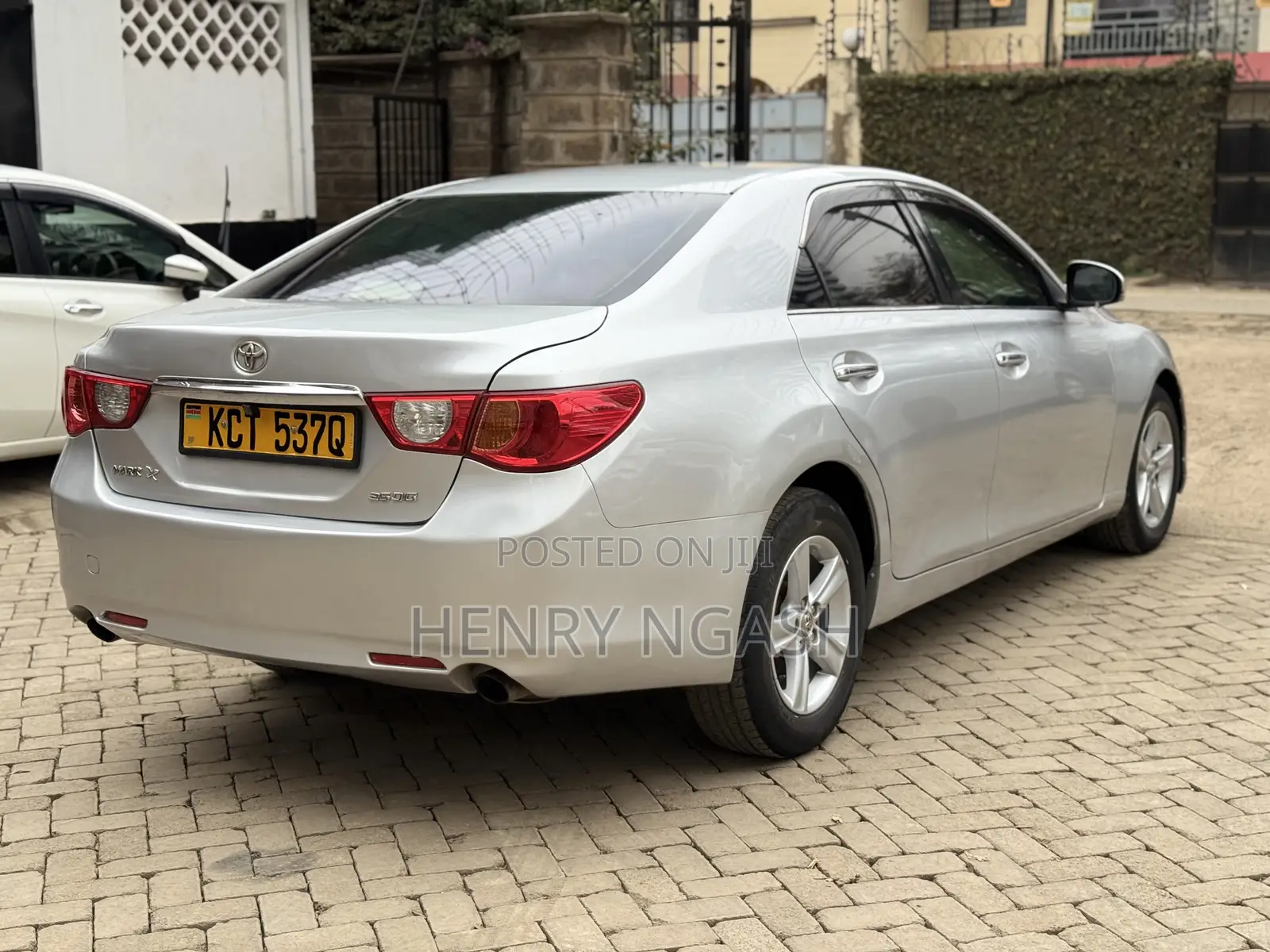 Toyota Mark X 2011 Silver