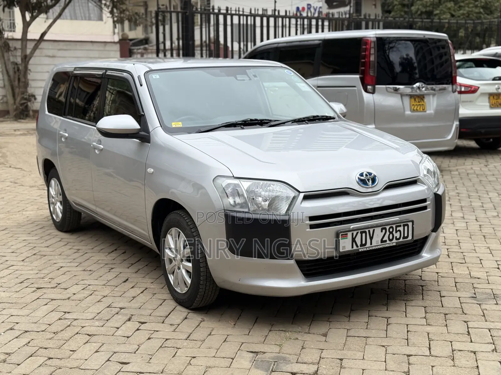 Toyota Probox 2022 Silver