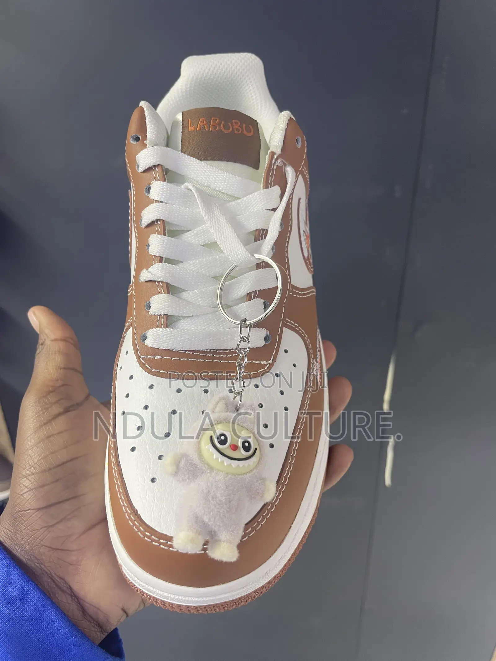 Labubu Airforce 1