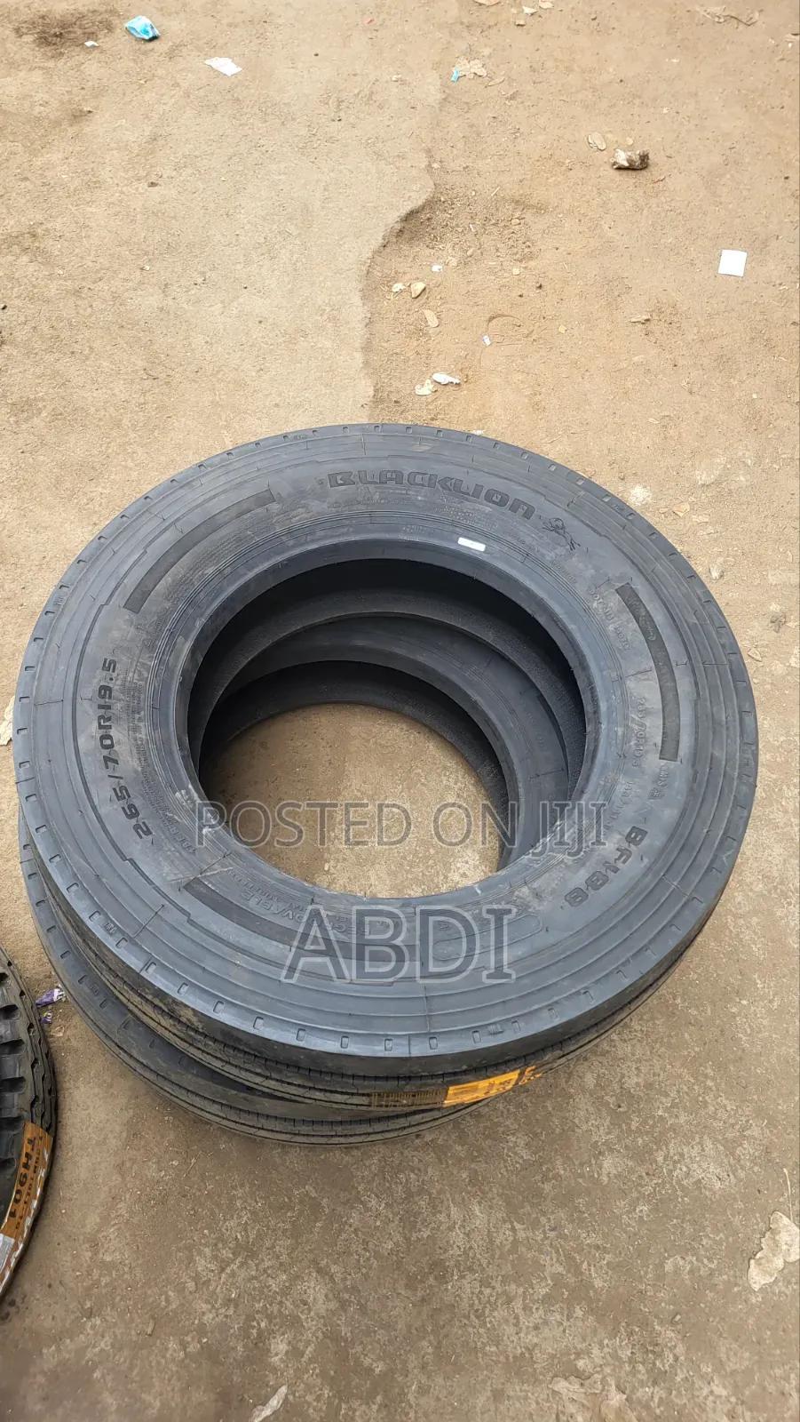 265/70r19.5 Blacklion 18pr
