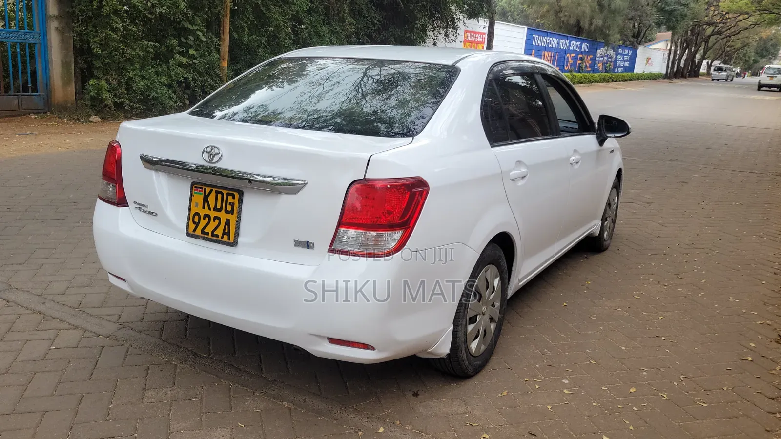 Toyota Axio 2014 Off white