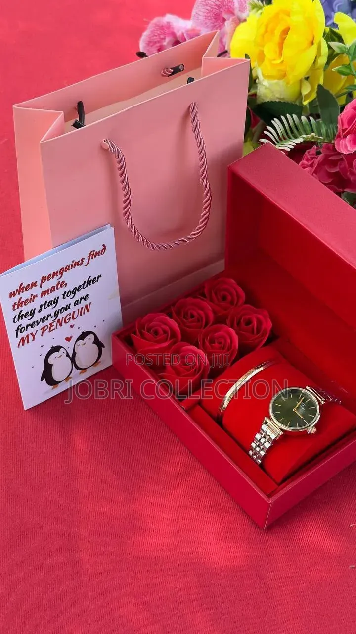 Watch X Bracelet X Roses Ladies Gift Package
