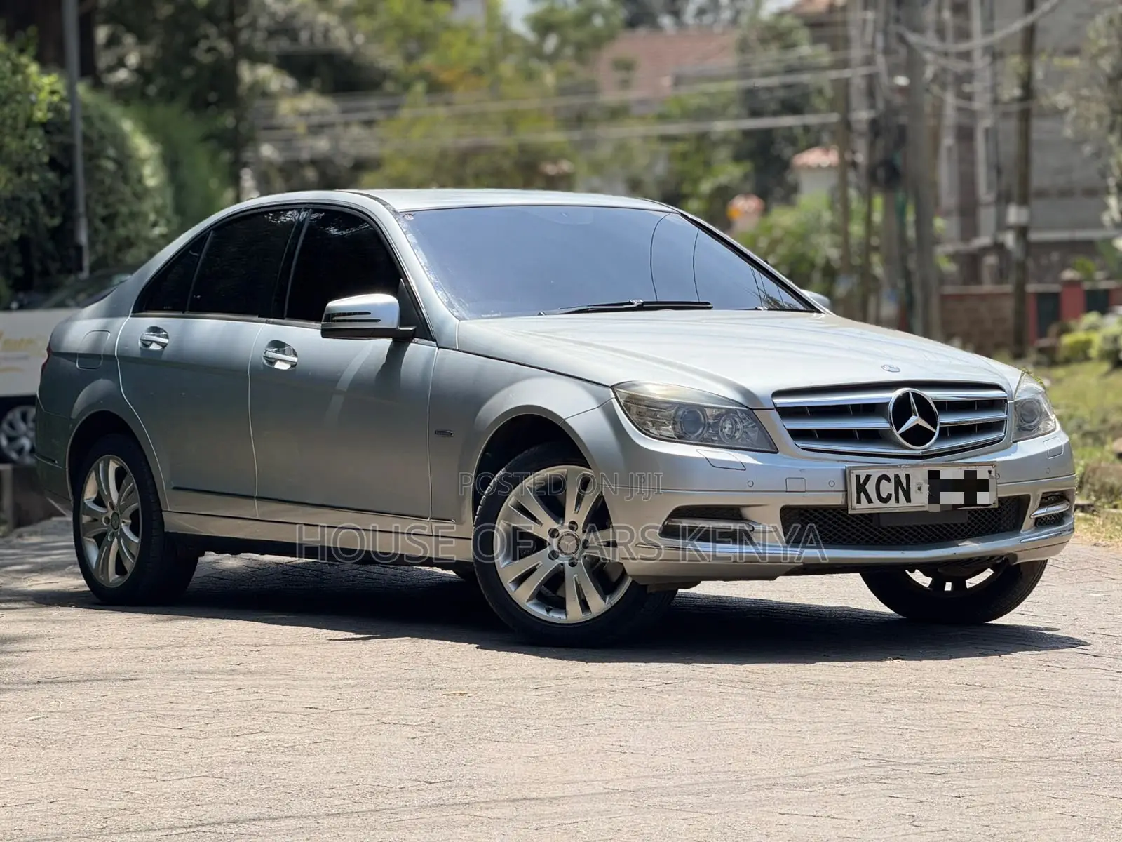 Mercedes-Benz C250 2010 Silver