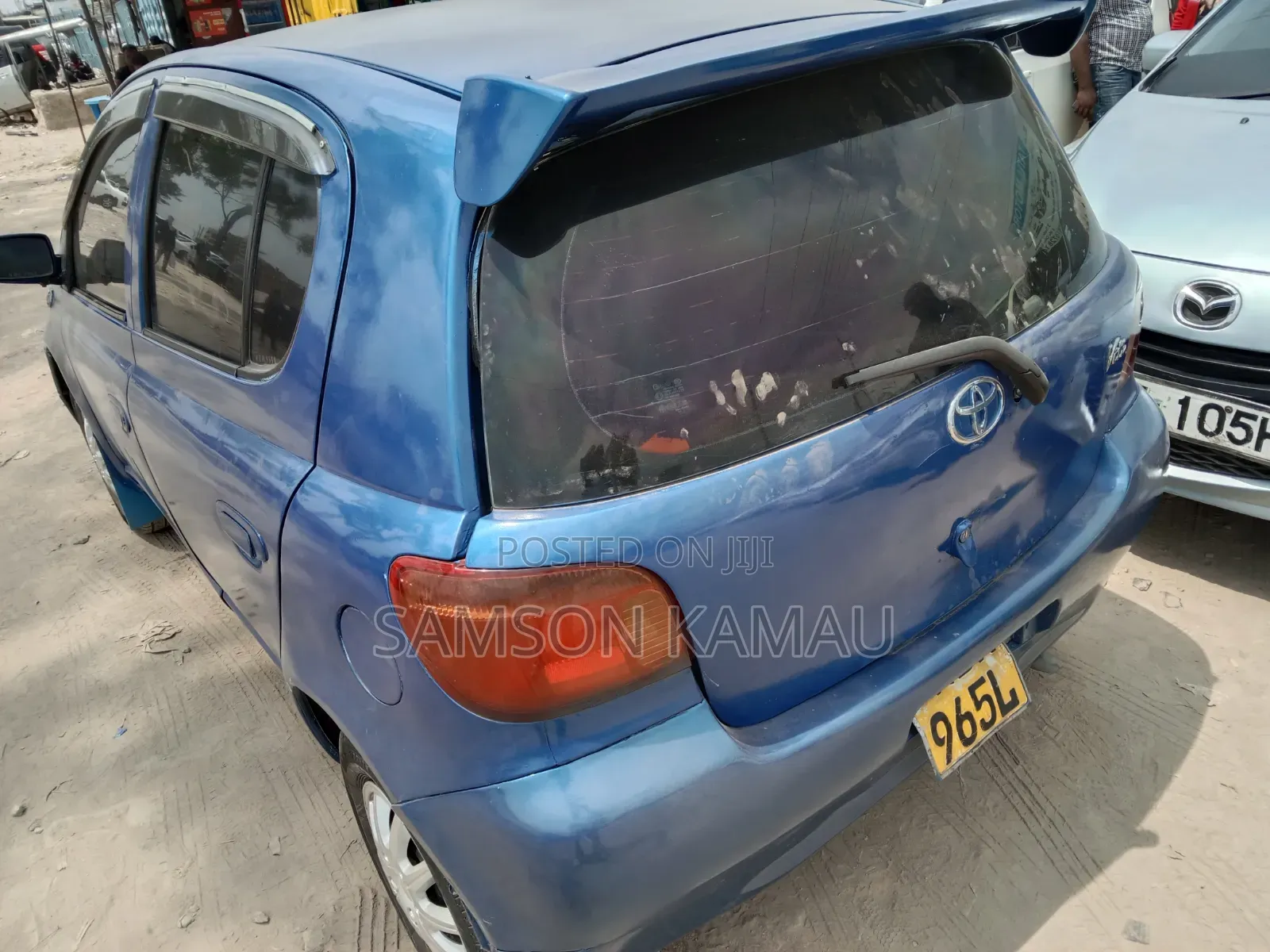 Toyota Vitz 2002 Blue