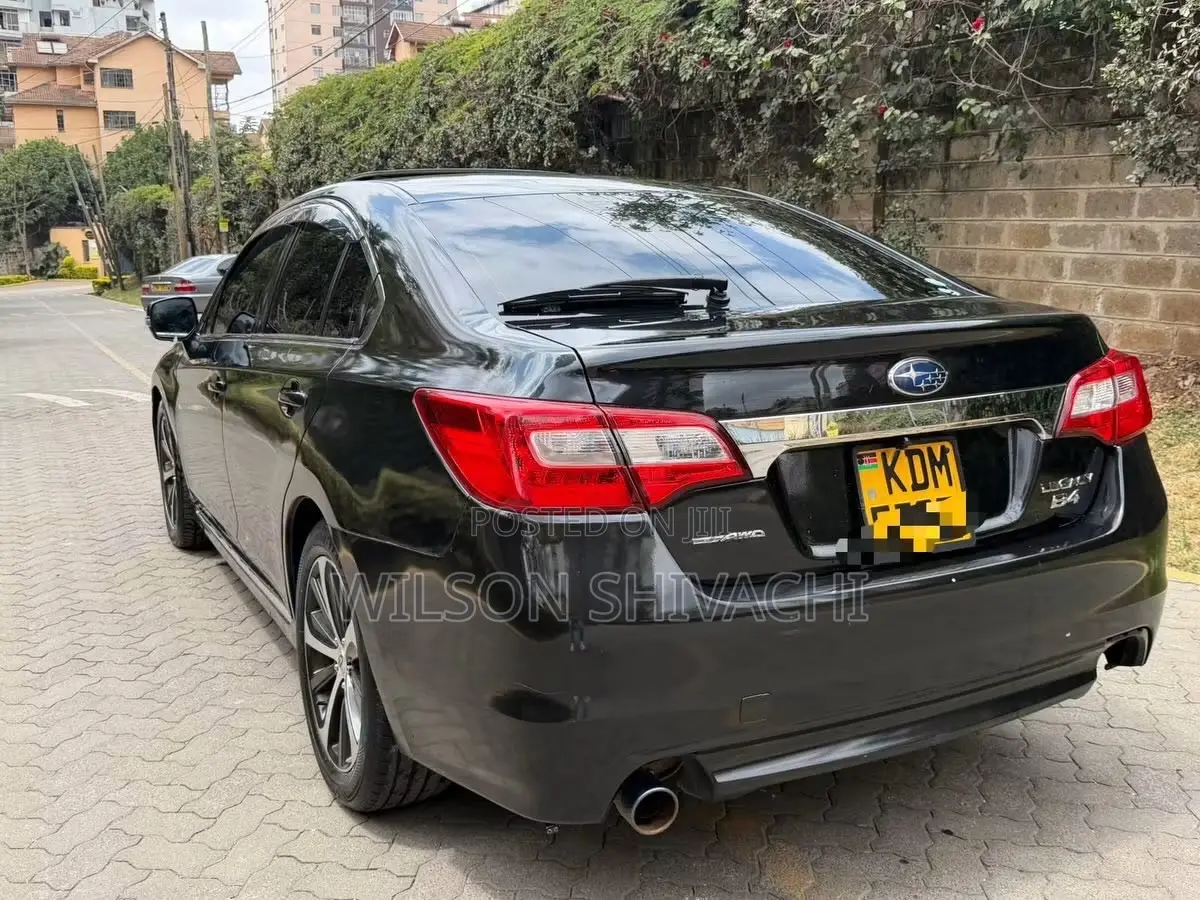 Subaru Legacy 2016 Black