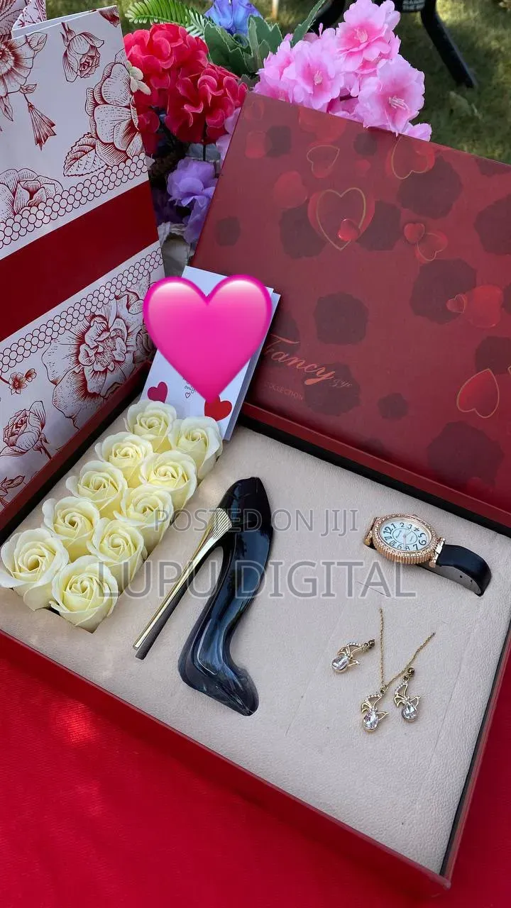 Floral Perfume Girlfriends Gift Set