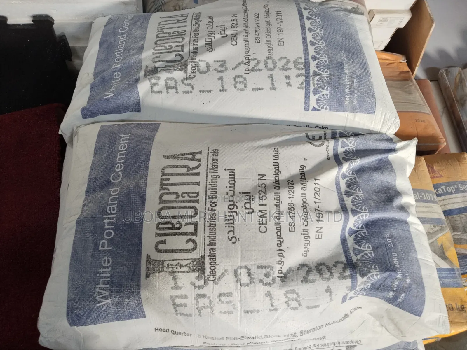 Cleopatra White Cement 40Kg 52.5N