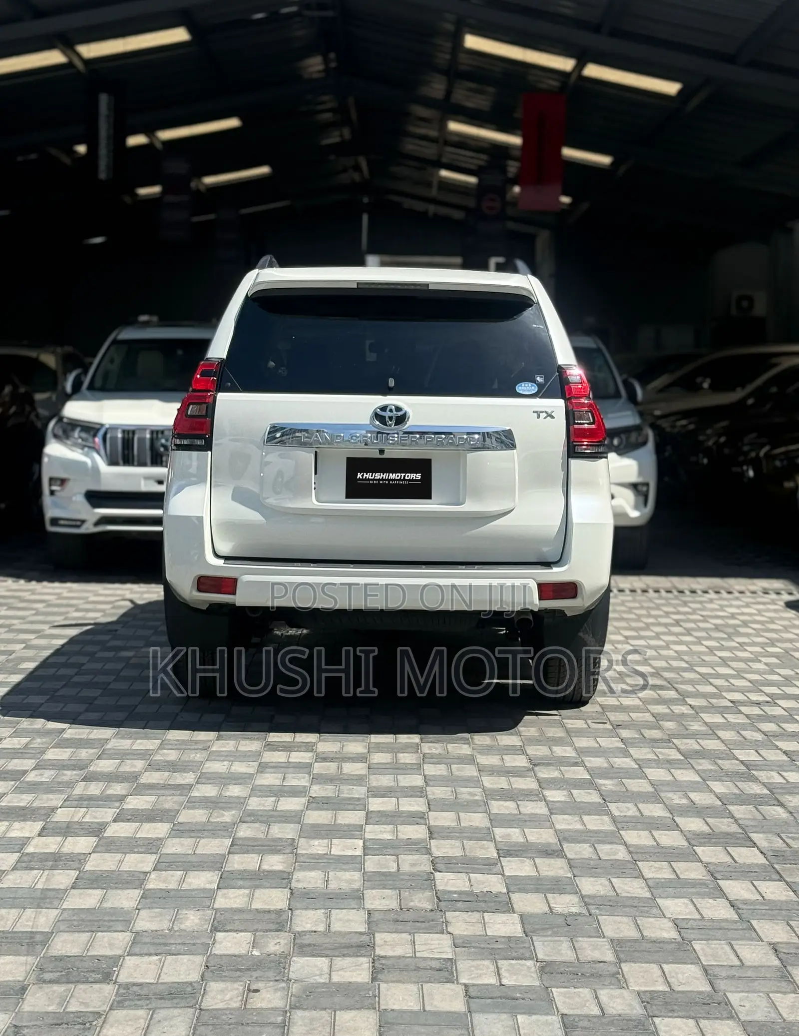 Toyota Land Cruiser Prado 2019 White