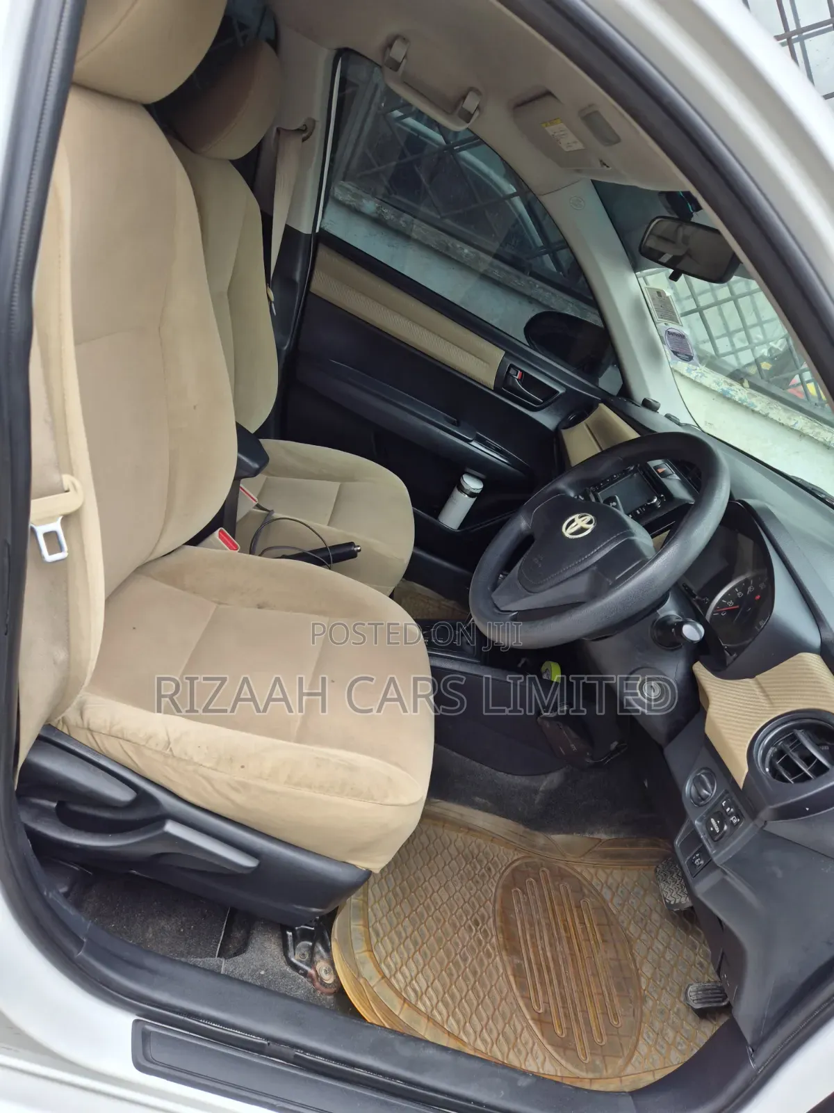 Toyota Axio 2013 White