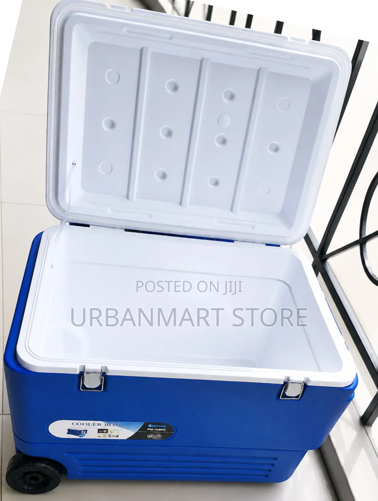 Premier Durable 100 Litres Ice Chest, With Wheels