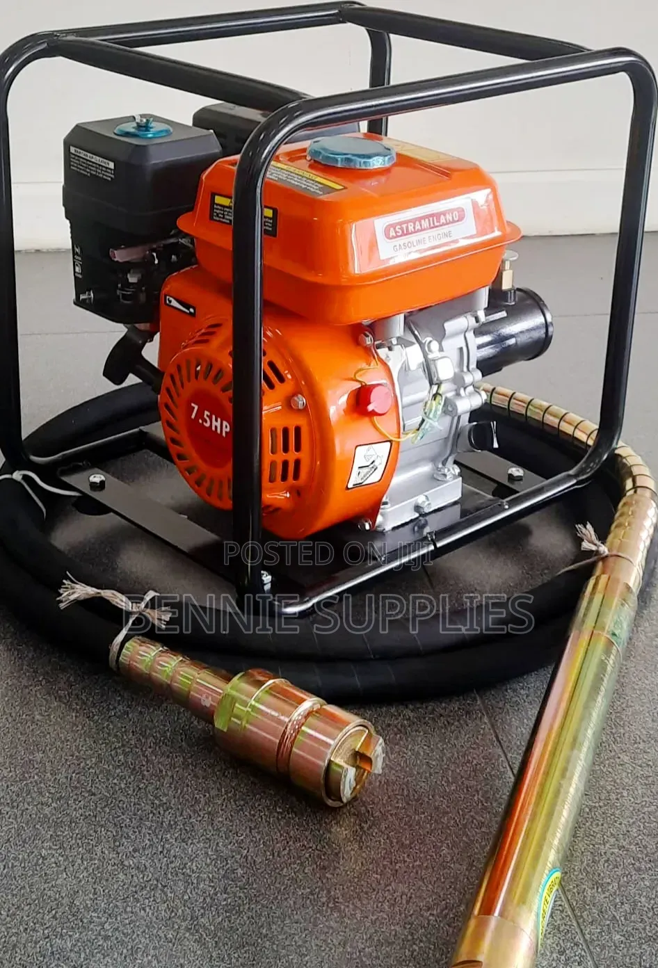 Astramilano Petrol Poker Vibrator Complete With 45mm Poker